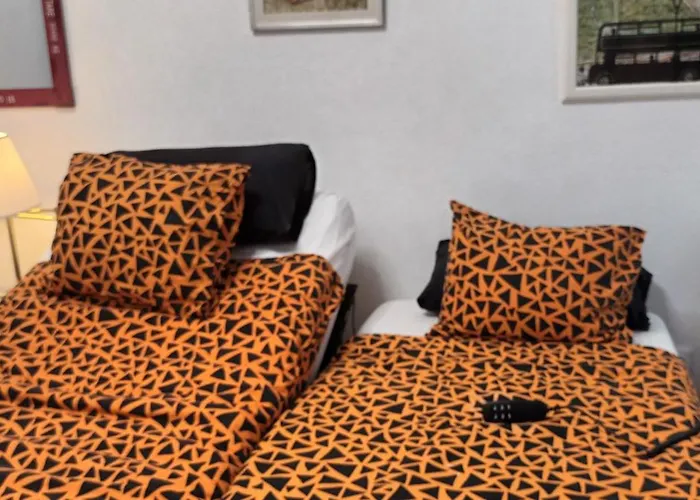 Apartment Deusto. Piso + Wifi Internet T. V. Y Garaje Bilbao