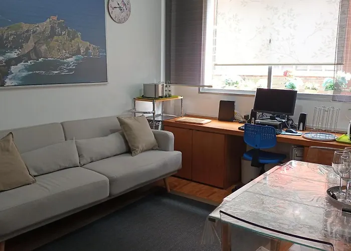 Deusto. Piso + Wifi Internet T. V. Y Garaje Apartment Bilbao