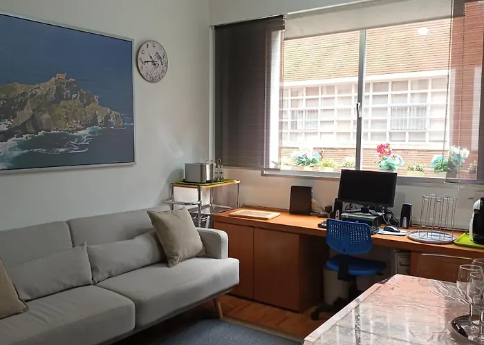 Apartment Deusto. Piso + Wifi Internet T. V. Y Garaje Bilbao