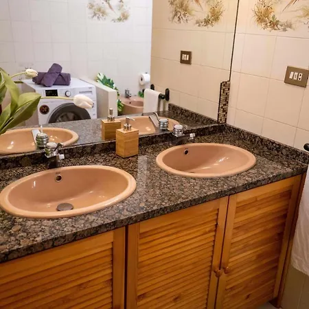 Deusto Piso Wifi Internet T V Y Garaje شقة