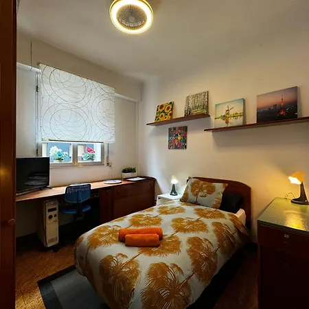 Apartamento Deusto. Piso + Wifi Internet T. V. Y Garaje *